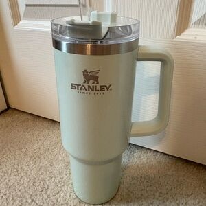 40OZ Stanley